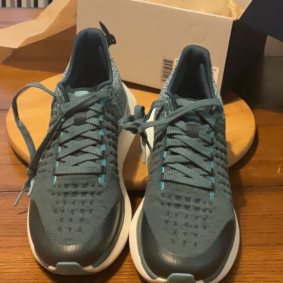 New in box women’s rabbit dream chaser athletic shoes size 9 - Picture 7 of 7